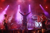 「SAKANAQUARIUM2015-2016 "NF Records launch tour"」東京・日本武道館公演の模様。（撮影：山本マオ）