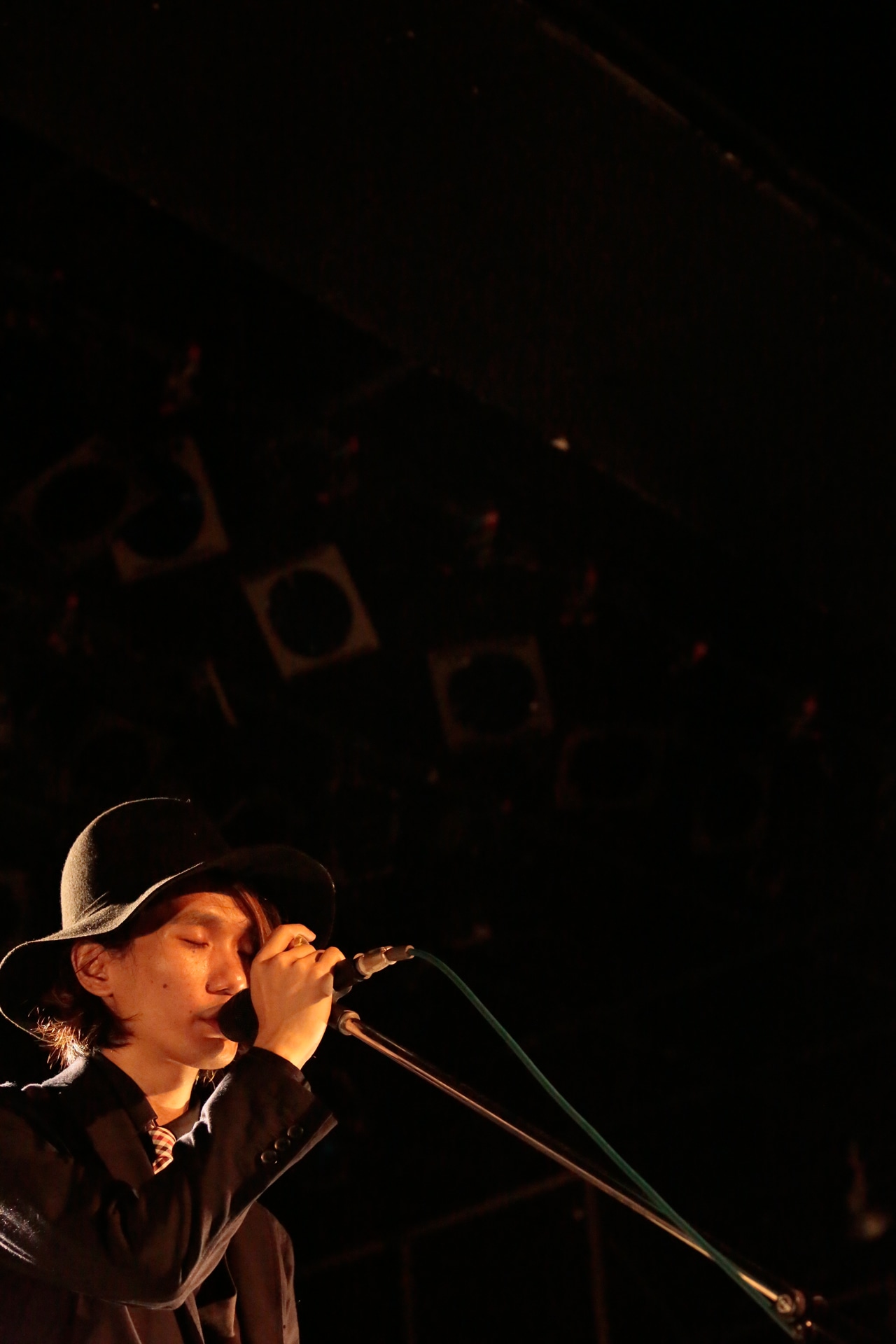 門田匡陽（Vo, G）（Photo by MASANORI FUJIKAWA）