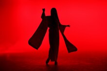 アーバンギャルド「くちびるデモクラシー」MVのワンシーン。