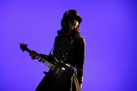 アーバンギャルド「くちびるデモクラシー」MVのワンシーン。