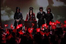 アーバンギャルド「くちびるデモクラシー」MVのワンシーン。