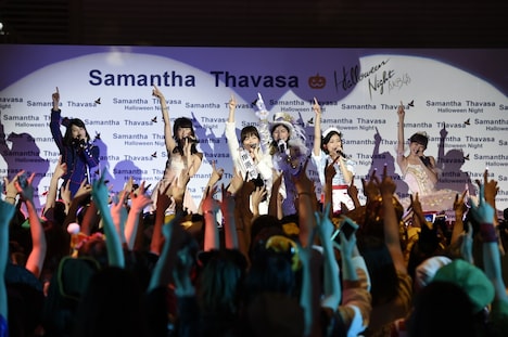「Samantha Thavasa Presents ▼ HalloWeen Night」の様子。(c)AKS