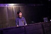 DJ'TEKINA//SOMETHING（撮影：後藤壮太郎）