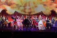 「日テレ HALLOWEEN LIVE 2015 ハロウィン・ナイト総決算！ 1万人のハロウィン・ナイトスペシャル!!」の様子。(c)AKS