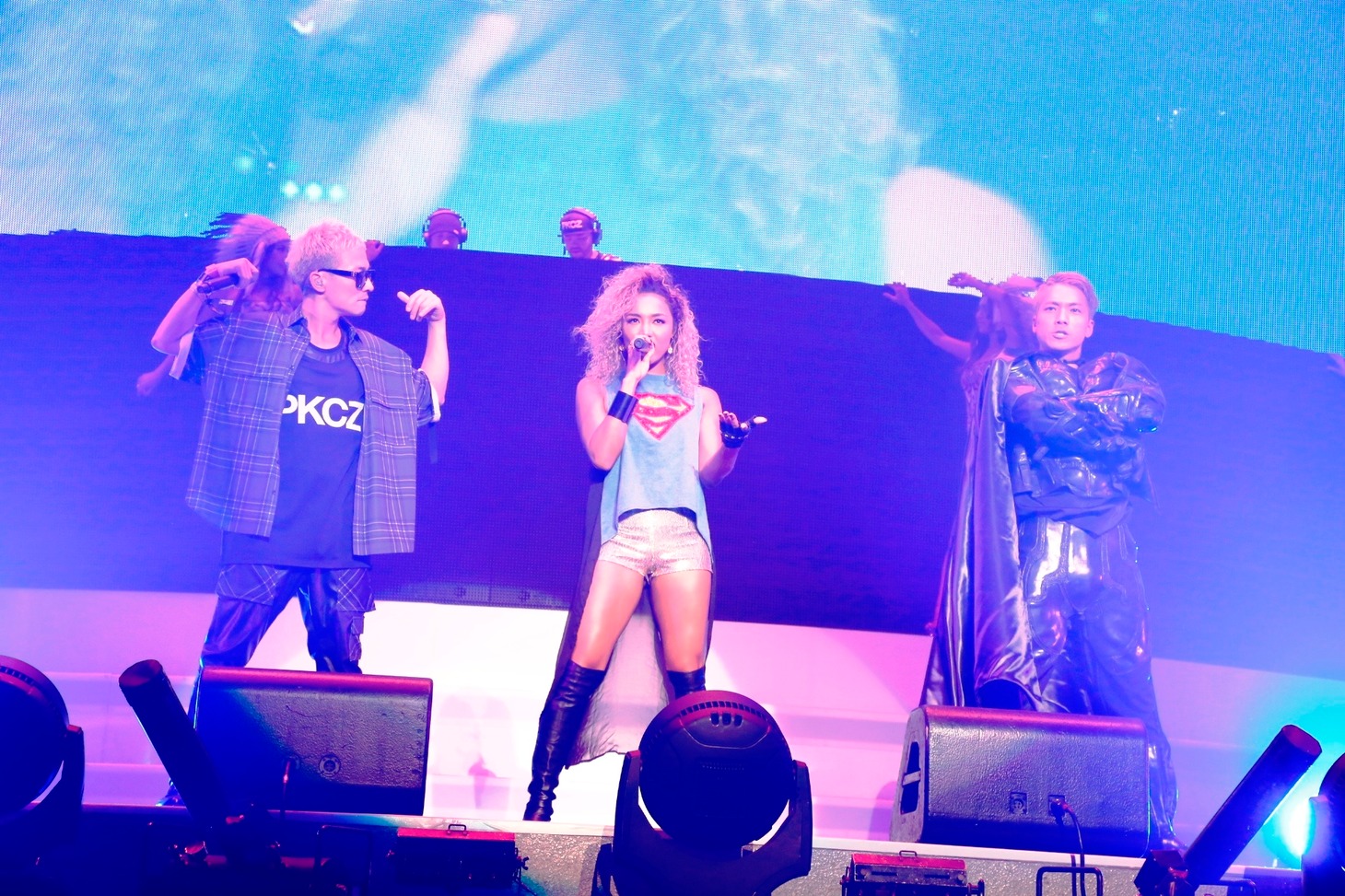 「U・F・O ～ELECTRIC HALLOWEEN～ MIXed by PKCZ(r)」の様子。（写真提供：LDH）