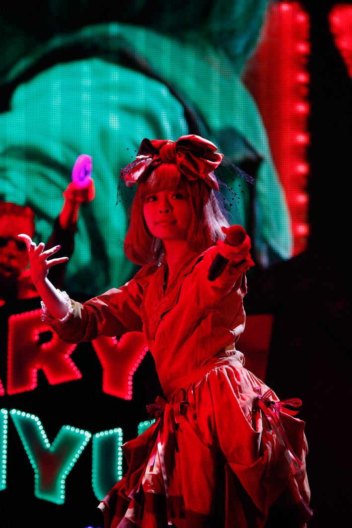 きゃりーぱみゅぱみゅ（撮影：山内洋枝）