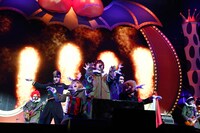 SHOWA NO OWARIこと氣志團。（撮影：山内洋枝）