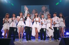 「℃-uteコンサートツアー2015秋 ～℃an't STOP!!～」愛知公演の様子。（提供：アップフロント）