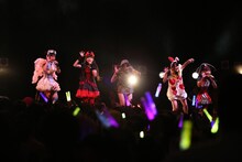 たこやきレインボー「たこ虹ハロウィン」の様子。（撮影：牧野孝彦）