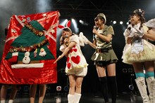 たこやきレインボー「たこ虹ハロウィン」の様子。（撮影：牧野孝彦）