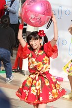 坂井仁香（撮影：小坂茂雄）