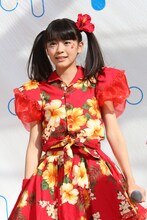 坂井仁香（撮影：小坂茂雄）