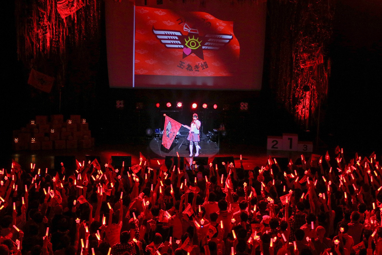 上坂すみれ「秋の植付け祭 ～ぁゃιぃ！うたごえ運動会～」の様子。