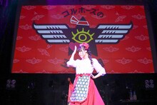 「テトリアシトリ」を歌う上坂すみれ。