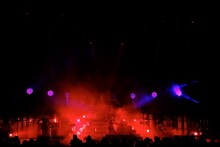 the GazettE「the GazettE LIVE TOUR 15 DOGMATIC -UN-」福島・郡山市民文化センター 中ホール公演の模様。（写真提供：ソニー・ミュージックレコーズ）