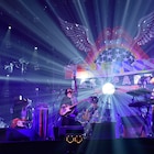 the telephones、盟友&埼玉の先輩招いたSSA「夢のような10年間でした」