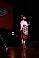 上坂すみれ（写真提供：キングレコード）