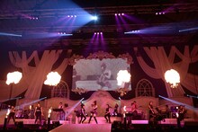 「田村ゆかり LOVE ▽ LIVE *Sunny side Lily*」のワンシーン。