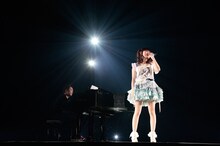 「田村ゆかり LOVE ▽ LIVE *Sunny side Lily*」のワンシーン。