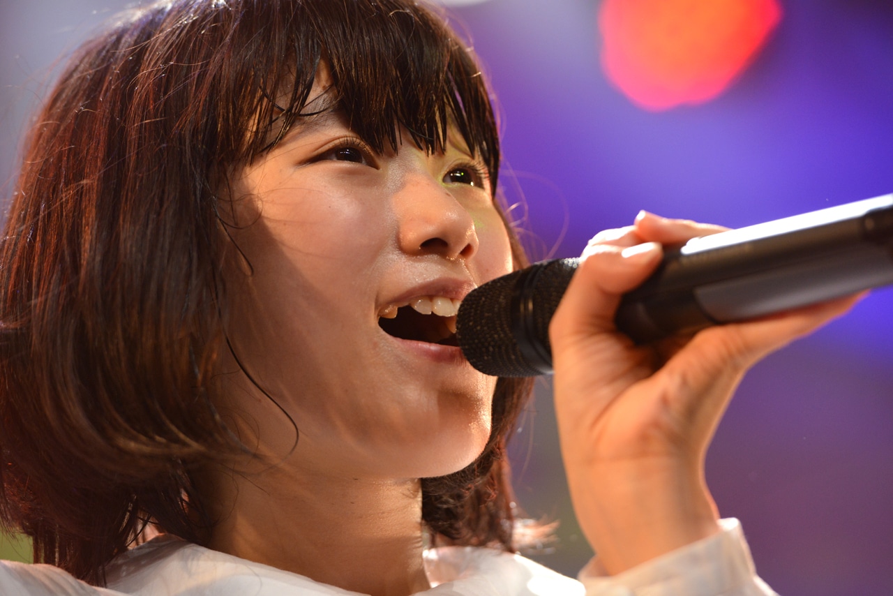 石野理子