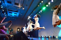 アイドルネッサンス「エビスで想い出トラベルネッサンス vol.1」の様子。