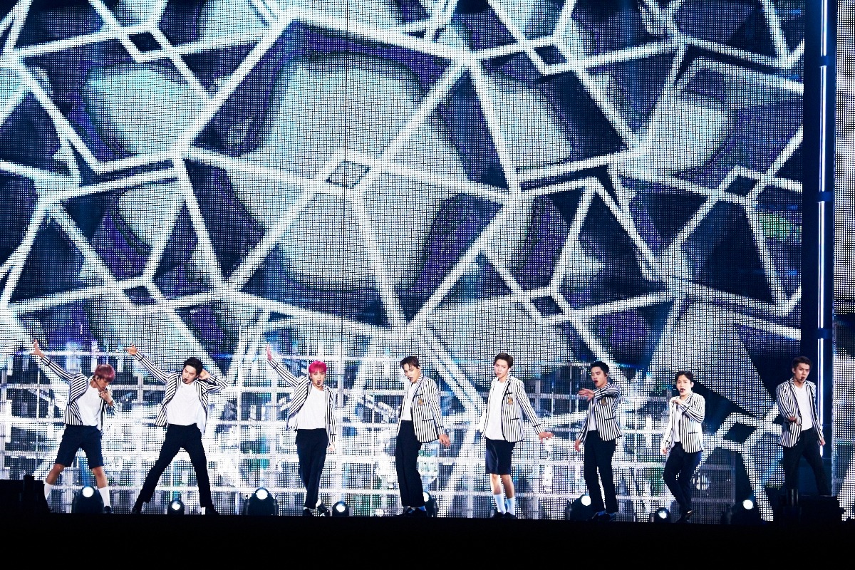 「EXO PLANET #2 - The EXO'luxion」東京ドーム公演の様子。