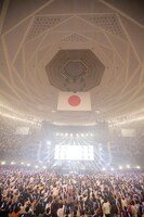 藍井エイル「WORLD OF BLUE」の様子。（写真提供：SME Records）