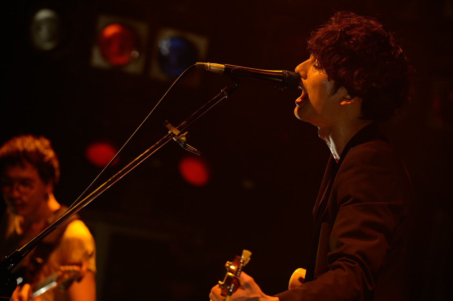 児玉一真（Vo, G） （撮影：岸田哲平）