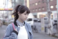 「悲しみの忘れ方 Documentary of 乃木坂46」のワンシーン。  (c) 2015「DOCUMENTARY of 乃木坂46」製作委員会