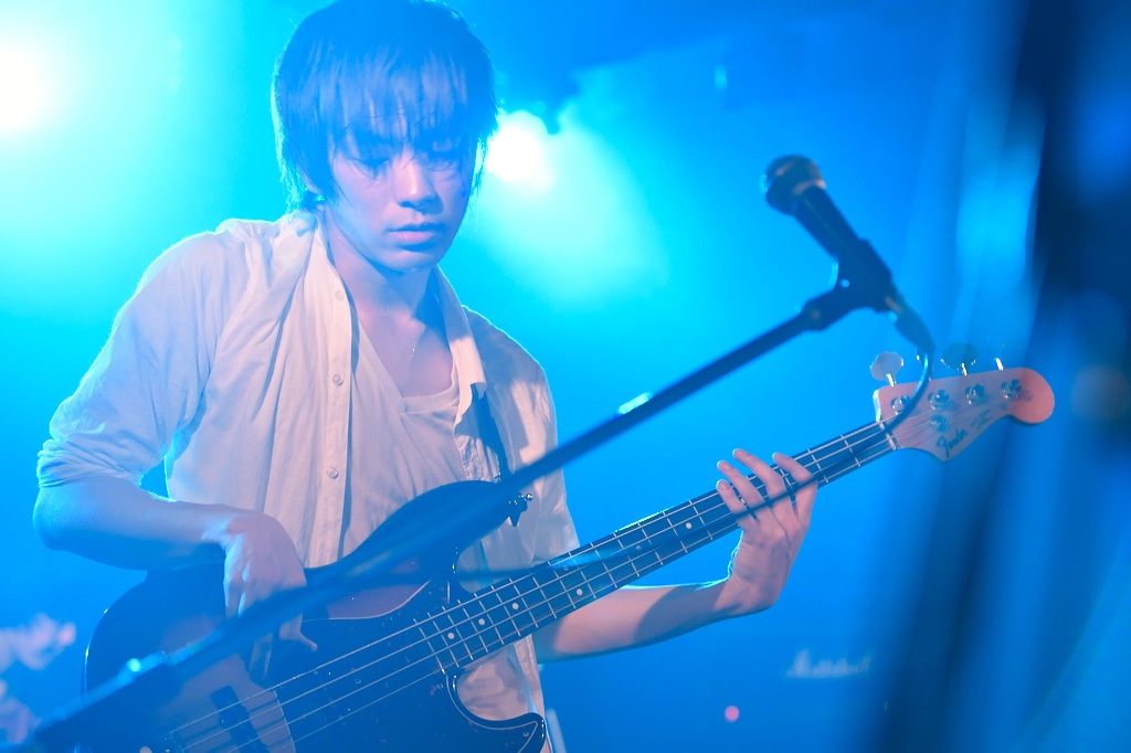 藤教順（B, Cho）（Photo by JIN）