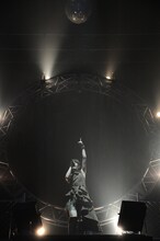 小松未可子「ハピこし！ライブ2015 ～青春×SURVIVAL～」の様子。（撮影：岡本麻衣）