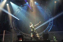 小松未可子「ハピこし！ライブ2015 ～青春×SURVIVAL～」の様子。（撮影：岡本麻衣）