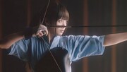 乃木坂46「ガールズルール」のミュージックビデオのワンシーン。
