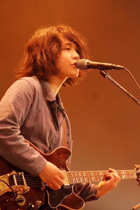 尾崎雄貴(Vo, G, Key)(写真提供:SME Records)