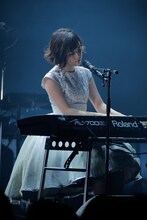 大原櫻子「大原櫻子 2nd TOUR 2015 AUTUMN～秋櫻タルトを召し上がれっ☆～」東京・Zepp DiverCity TOKYO公演の様子。（撮影：青木勇太）