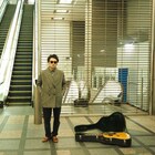 前野健太ニューアルバムは全曲弾き語り、プロデュースは九龍ジョー