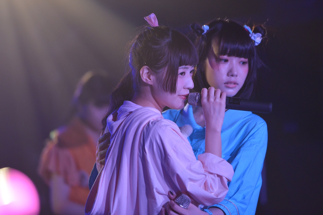 左からもね、あの（ともにゆるめるモ！）。