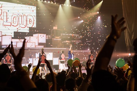 「DAICHI MIURA LIVE TOUR 2015 "FEVER"」中野サンプラザホール公演の様子。（Photo by Yusuke Oishi［Marco Monk film］）