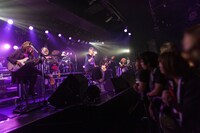 筋肉少女帯「おまけのいちにち（闘いの日々）」最終公演の様子。（撮影：齋藤明）