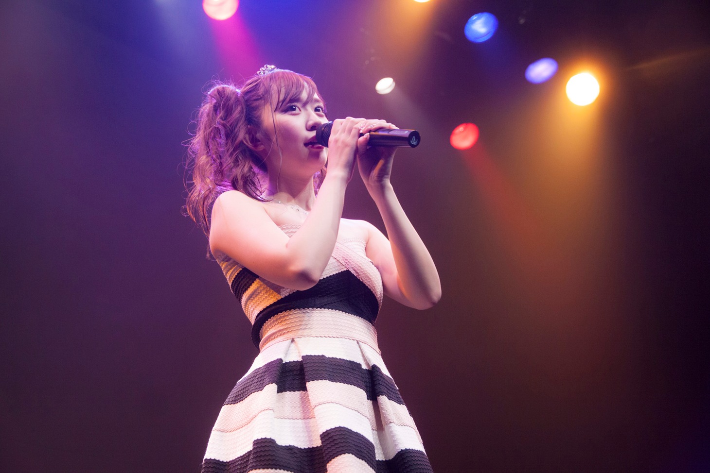 新木さくら生誕公演「sakura days」の様子。（写真提供：ジョブ・ネット）