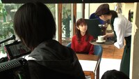 テレビCM「バイトAKBぱるる選抜募集告知篇」メイキングシーン。