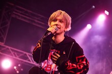 武瑠（Vo / SuG）（撮影：近澤幸司）