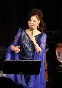 「AKI YASHIRO "aiuta" Special Night」の様子。（写真提供：日本コロムビア）