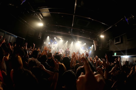 「Deviluse EXCLAIM episode1」でのFACTのライブの様子。（Photo by Kohei Suzuki）