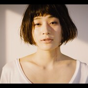 水曜日のカンパネラ新MV「マッチ売りの少女」に傷だらけのコムアイ