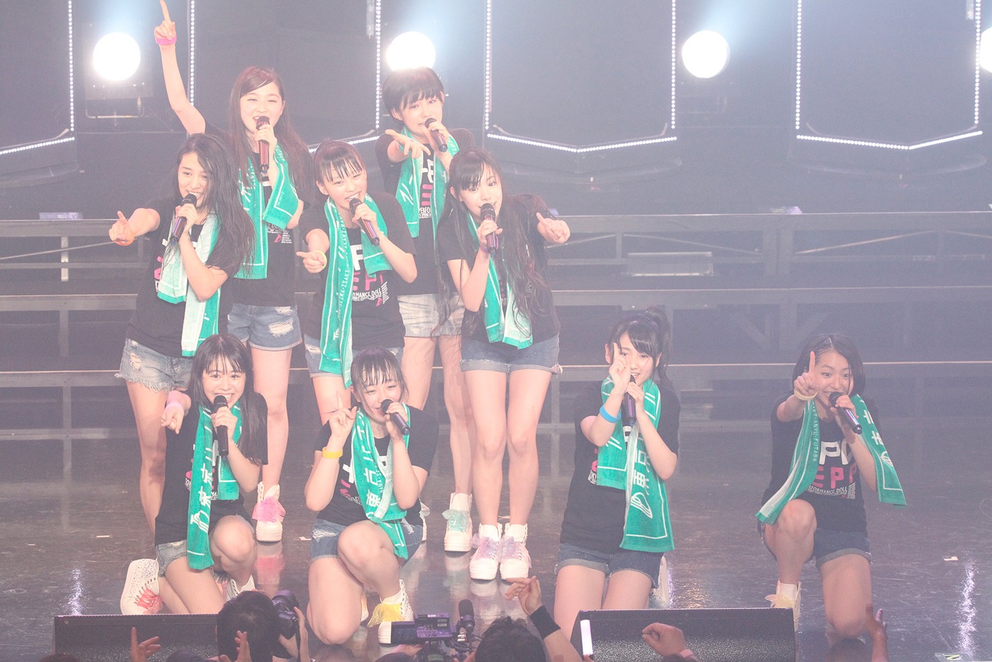 5月6日に東京・Zepp DiverCity TOKYOで行われた「東京パフォーマンスドール ZEPP TOUR 2015春 ～DANCE SUMMIT “1×0”ver3.0～」最終公演の様子。