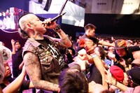 SLANG（Photo by Shigeo Kikuchi[Showcase]）