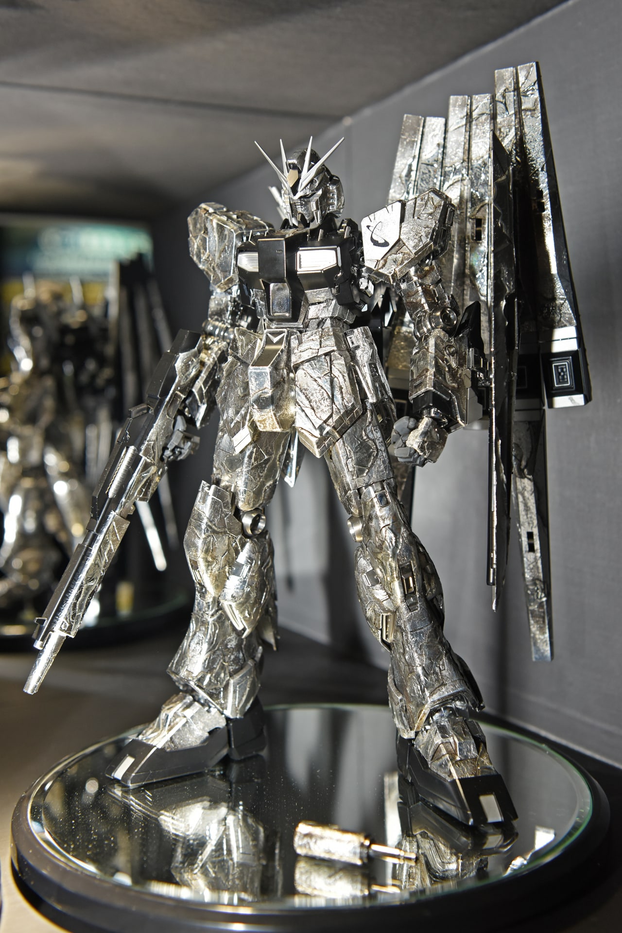 【新品未開封】LUNA SEA 機動戦士ガンダム　40周年プロジェクト　ガンプラ 新品未開封】LUNA SEA 機動戦士ガンダム 40周年プロジェクト