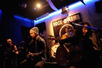 NOTHING TO DECLARE（撮影：タカハシアキラ）