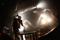 Crossfaith（Photo by Shingo Tamai）